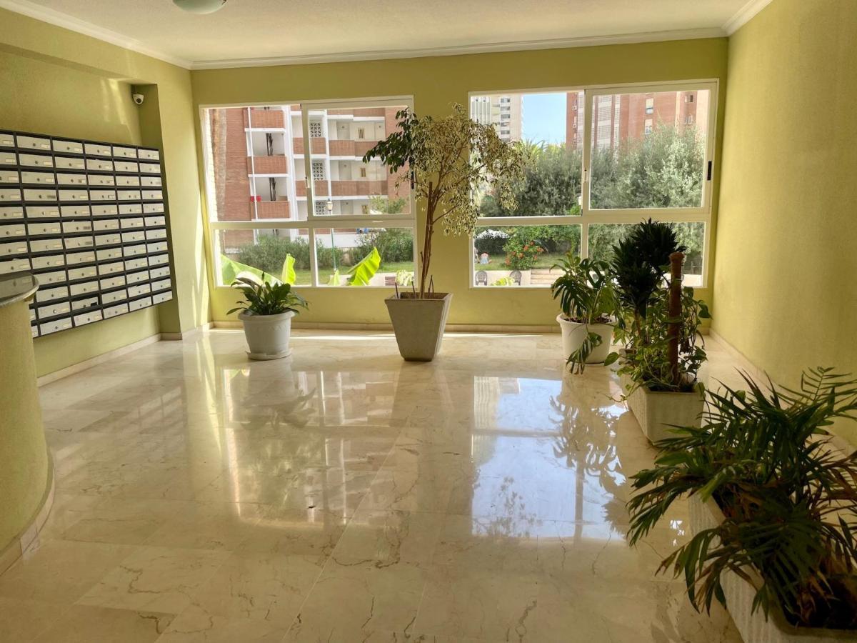 Apartamento Karola Planta 15 Apartment Benidorm Bagian luar foto
